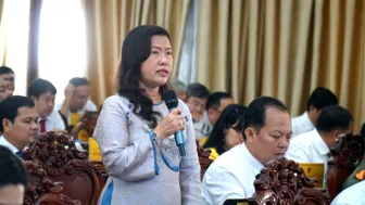 Trả lời chất vấn đúng trọng tâm, không né tránh trách nhiệm