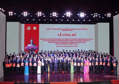 Một năm chính quyền ba cấp: Khẳng định tính đúng đắn của cuộc cách mạng về tổ chức bộ má