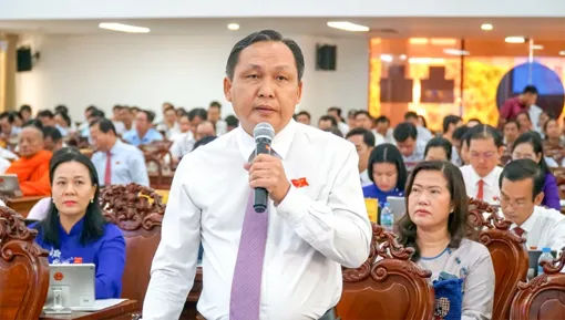 Đại biểu HĐND thành phố chất vấn nhiều vấn đề cử tri quan tâm