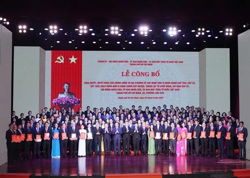Một năm chính quyền ba cấp: Khẳng định tính đúng đắn của cuộc cách mạng về tổ chức bộ má