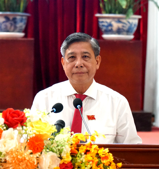 ចាប់​យក​ឱ​កាស សក្តា​នុពល​និង​ប្រៀប​ខ្លាំង ខិត​ខំ​អនុ​វត្ត​សម្រេច​និង​លើស​បរិ​មាណ​ភាគ សេដ្ឋ​កិច្ច​-សង្គម​ដែល​បាន​ដាក់​ចេញ​