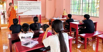 “Ươm mầm” chữ Khmer