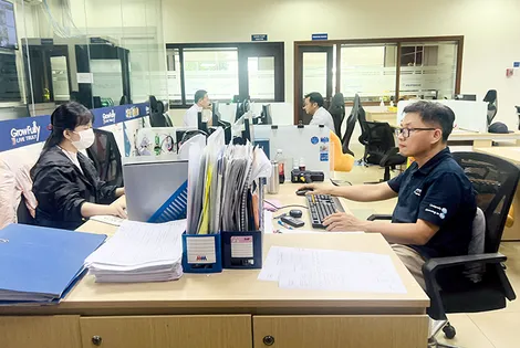 Số hóa thủ tục hành chính nhân sự cho doanh nghiệp