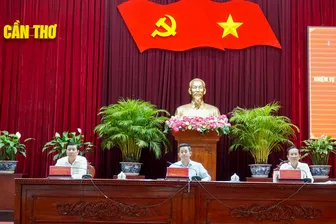 Kịp thời thay thế những cán bộ năng lực hạn chế, uy tín thấp, không đáp ứng yêu cầu nhiệm vụ