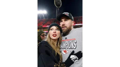 Taylor Swift quyên góp từ thiện 26 triệu USD trước thềm đám cưới