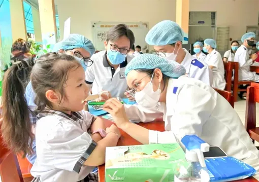 Rộn ràng Chiến dịch "Hoa phượng đỏ"