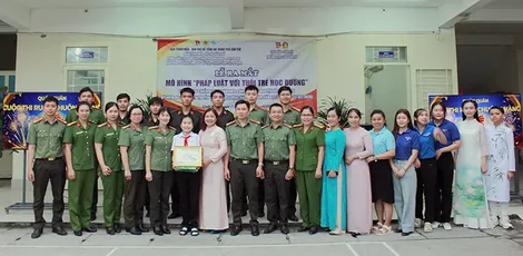 Ra mắt mô hình “Pháp luật với tuổi trẻ học đường”