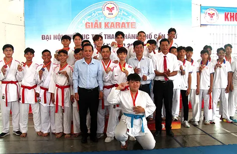 Khép lại cuộc tranh tài môn Karate Đại hội Thể dục thể thao TP Cần Thơ lần thứ X