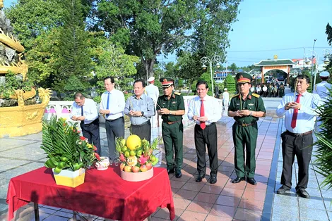 Hành trình tìm lại tên các anh hùng liệt sĩ