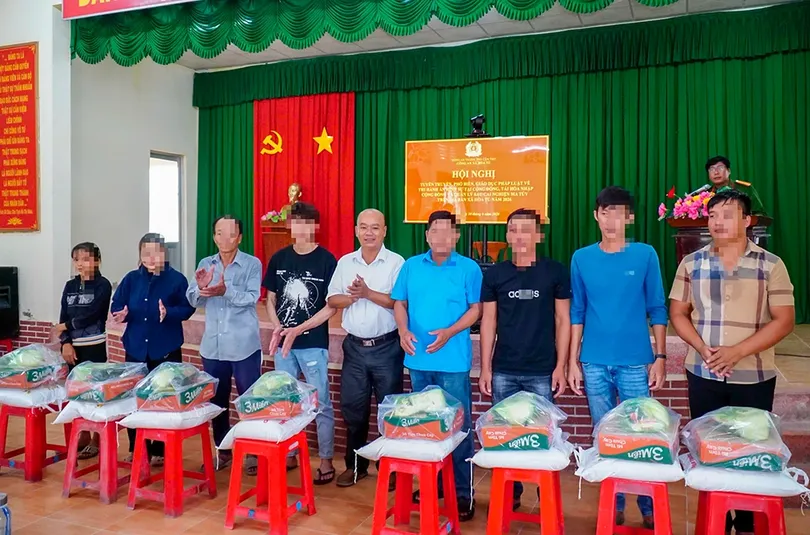 Tuyên truyền hỗ trợ người tái hòa nhập cộng đồng và quản lý sau cai nghiện ma túy