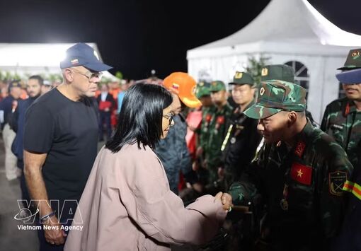 Venezuela honours international rescue teams, sends thanks to Vietnam’s top leader