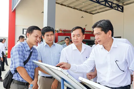 Kịp thời hỗ trợ thủ tục hành chính cho doanh nghiệp trong khu công nghiệp