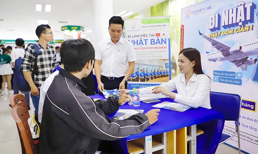 Hơn 66.300 lao động Việt Nam đi làm việc ở nước ngoài