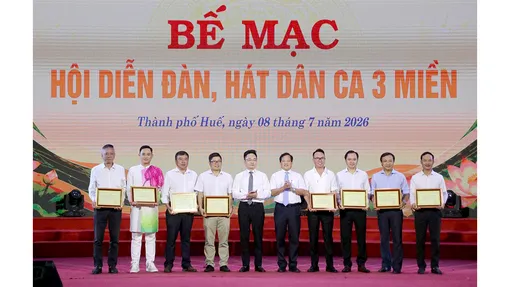 Chương trình thi diễn của TP Cần Thơ đoạt Huy chương Vàng tại Hội diễn Đàn, Hát dân ca 3 miền