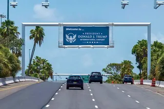 Mỹ chính thức có sân bay mang tên Tổng thống Donald Trump