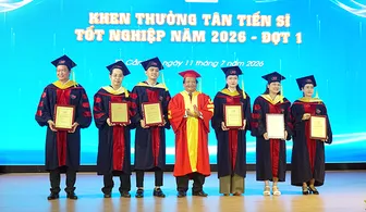 Trường Đại học Tây Đô trao bằng tốt nghiệp tiến sĩ khóa đầu tiên