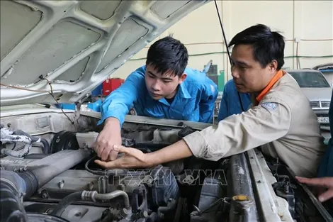 Gỡ nút thắt để giáo dục nghề nghiệp không còn là "lựa chọn thứ hai"