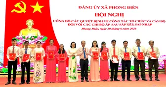 Đảng ủy xã Phong Điền lãnh đạo thực hiện tốt việc sắp xếp các ấp