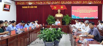 Tập trung giám sát, kiểm soát chặt chẽ việc thực thi quyền lực ở cấp xã