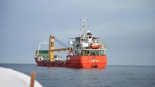 Eo biển Hormuz thử thách khả năng cân bằng của Oman