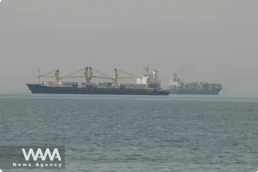 Giá dầu tăng mạnh sau động thái mới của Mỹ tại eo biển Hormuz