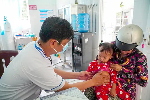 Bộ Y tế ban hành hướng dẫn mới về khám sức khỏe cho trẻ dưới 6 tuổi