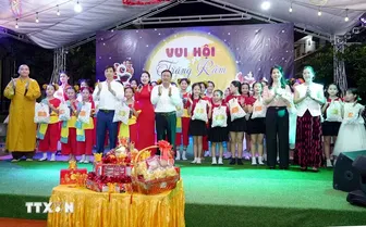 Dấu mốc hoàn thiện hệ thống cộng đồng người Việt tại Lào