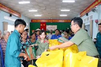 Tuổi trẻ Cần Thơ tổ chức nhiều hoạt động chăm lo gia đình chính sách, người có công với cách mạng