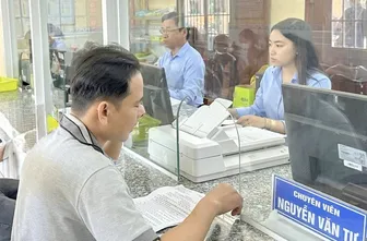 Nhiều mô hình hỗ trợ người dân thực hiện thủ tục hành chính nhanh chóng, tiện lợi