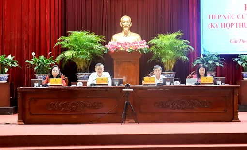 Đại biểu HĐND TP Cần Thơ tiếp xúc cử tri sau kỳ họp thường lệ giữa năm 2026
