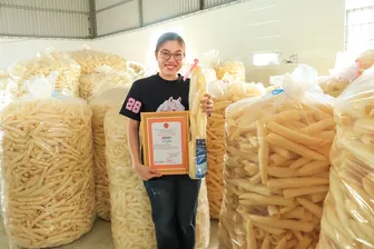 Nâng giá trị kinh tế từ nghề làm bong bóng cá