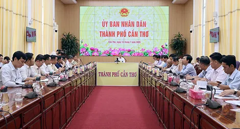 Sẵn sàng hỗ trợ nhà đầu tư về thủ tục để đẩy nhanh tiến độ khởi công, triển khai dự án