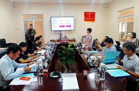 Nghiệm thu 2 đề tài, dự án khoa học lĩnh vực dược và kinh tế