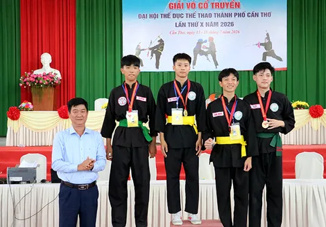 Trao 27 bộ huy chương môn Võ cổ truyền Đại hội thể thao thành phố