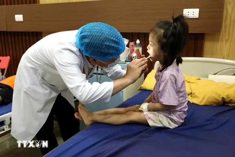 Chủ động phòng bệnh do virus Adeno trong mùa du lịch, nghỉ Hè