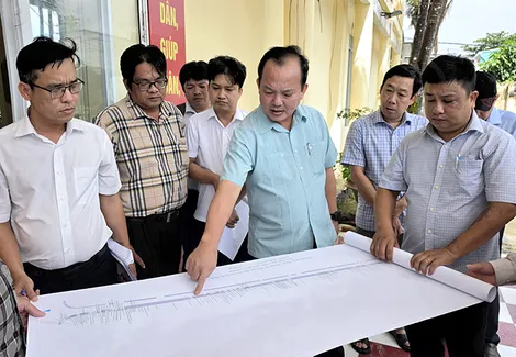 Lãnh đạo thành phố kiểm tra Dự án nâng cấp, mở rộng quốc lộ 91 đoạn từ km0-km7