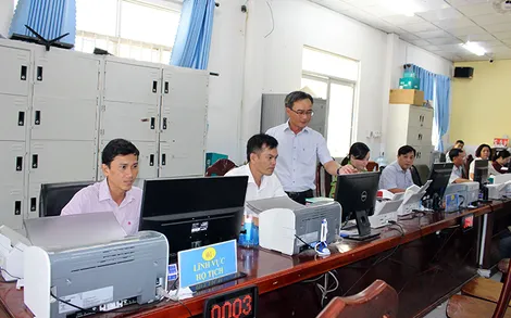 Lấy sự hài lòng của người dân làm thước đo phục vụ