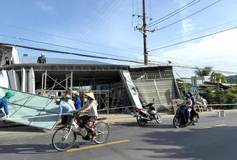 Sạt lở nghiêm trọng tại bờ kênh Cái Sắn, thiệt hại tài sản gần 2,5 tỉ đồng