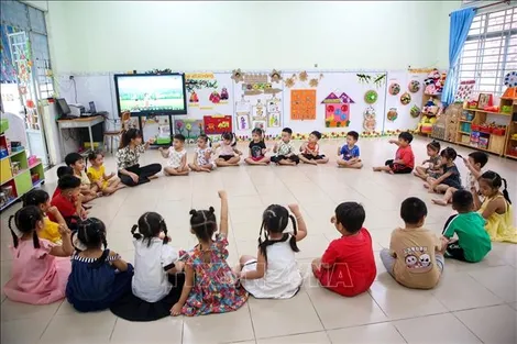 Đổi mới quản lý chất lượng giáo dục: Từ đánh giá theo chu kỳ sang quản lý theo quá trình