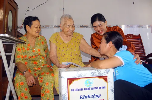 Thắp sáng đạo lý “Uống nước nhớ nguồn”