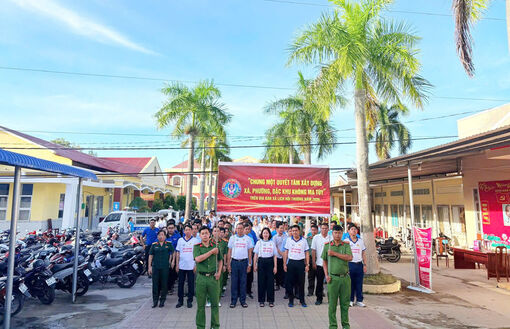 សកម្ម​ផ្សព្វ​ផ្សាយ​បង្ការ​ ប្រ​ឆាំង​គ្រឿង​ញៀន​ ដើម្បី​ការ​រស់​នៅ​សុខ​សាន្ត​របស់​ប្រ​ជា​ជន​
