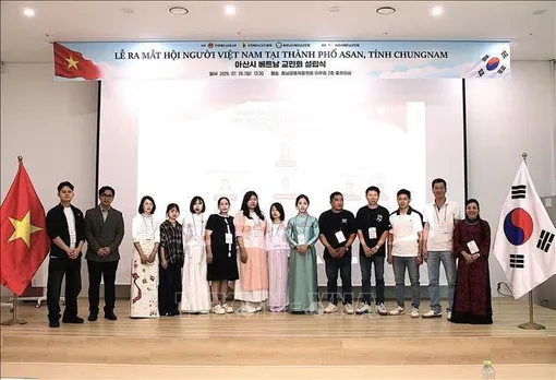 Thêm mái nhà chung kết nối cộng đồng người Việt Nam tại Hàn Quốc