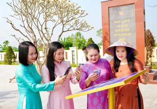 Chuyển hóa di sản thành nguồn lực phát triển công nghiệp văn hóa