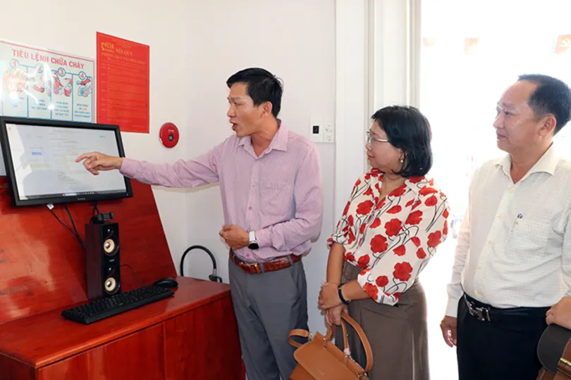 Chuyển đổi số giúp dịch vụ công tiện ích hơn