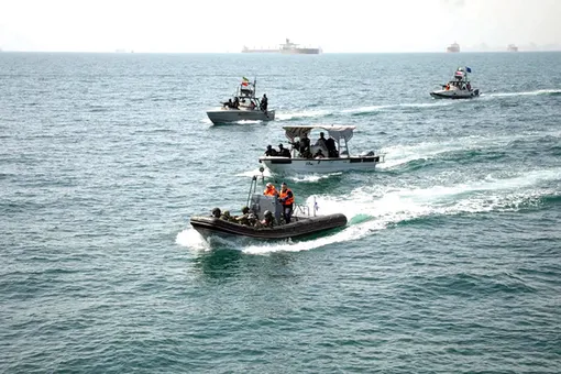 Iran và Oman bất đồng về cơ chế quản lý eo biển Hormuz