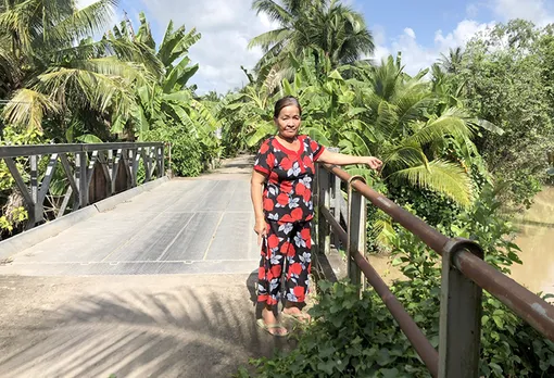 Tĩnh không thấp, cản trở giao thông thủy