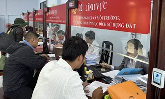 Xã Đông Phước: 100% công chức trực tiếp giải quyết thủ tục hành chính được cấp chữ ký số chuyên dùng