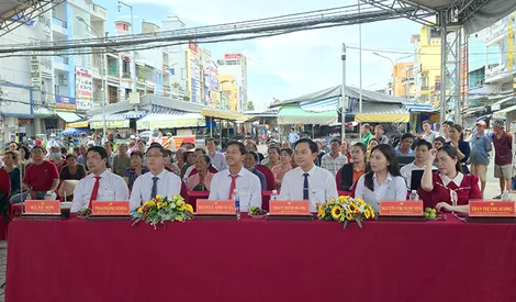 Ra mắt nền tảng Chợ số Phú Lợi