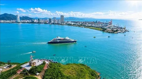 Từ chiến lược "mạnh về biển, giàu từ biển" đến "quốc gia biển mạnh"