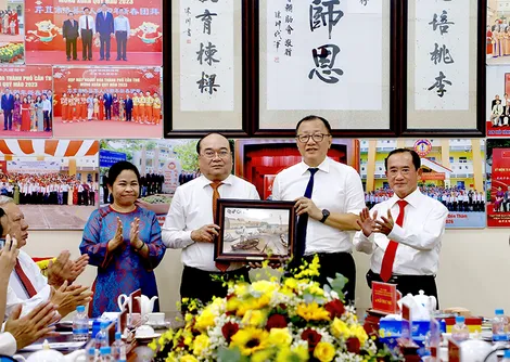 Thắt chặt quan hệ hữu nghị giữa TP Cần Thơ và TP Sán Đầu